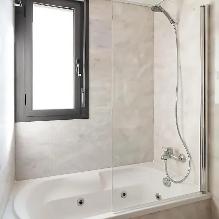 Apartment & Pool Sant Salvador - 150m From Sea